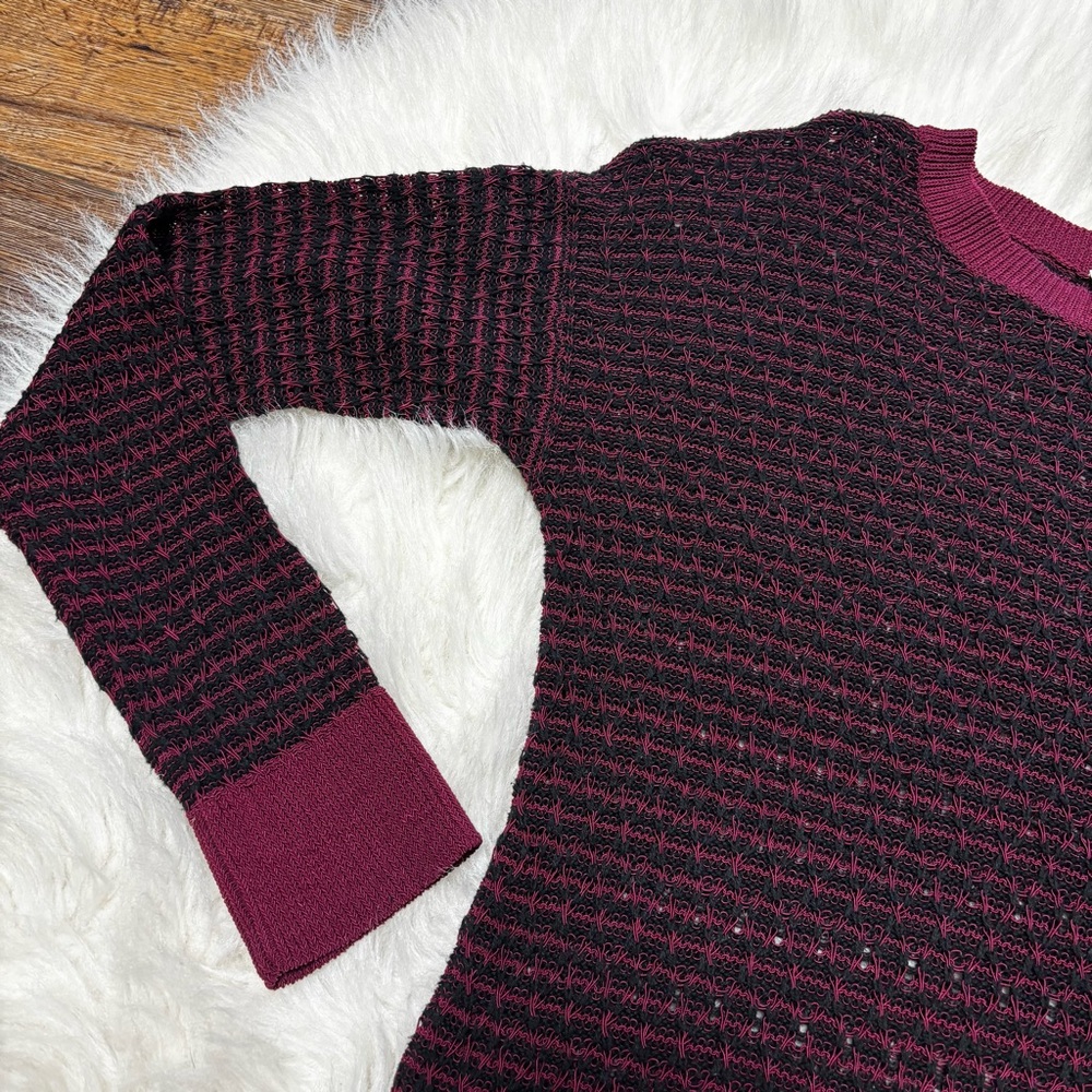Ann Taylor Loft Black and Burgundy Knit Pull On Crewneck See-Through Sweater M - Picture 7 of 12